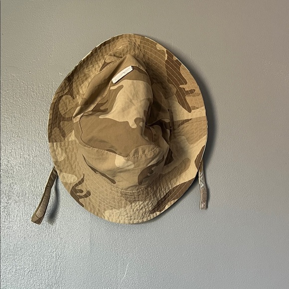 Patagonia Kids Bucket Sun Reversible Camo Cactus Adventure Hat 5T - Picture 6 of 8